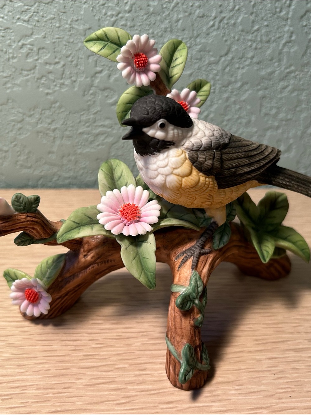 Danbury Mint Carolina Chickadee from The 12 Songbirds Collection